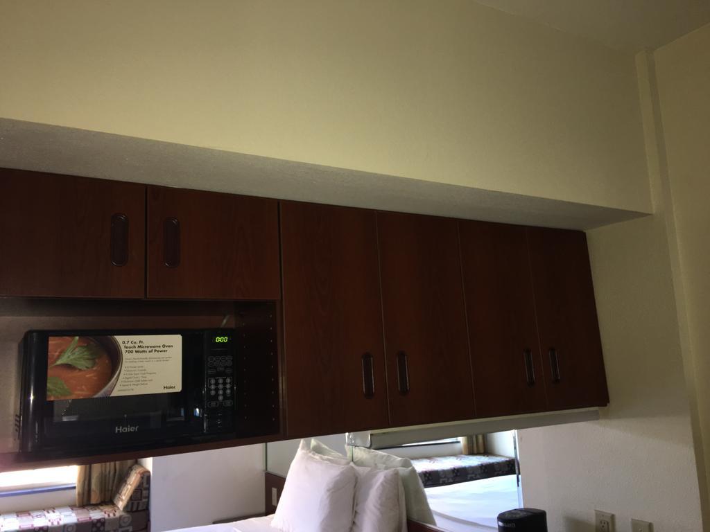 Microtel Inn & Suites By Wyndham Indianapolis Airport Bagian luar foto